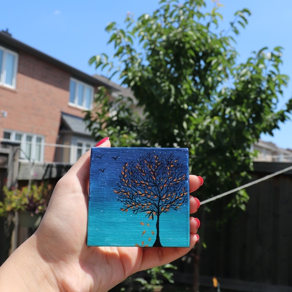 Handmade 3x3inch Mini Canvas & a free wood easal - Picture 3 of 4